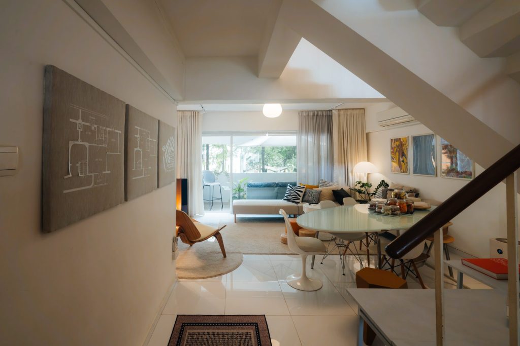 115 Clementi interior