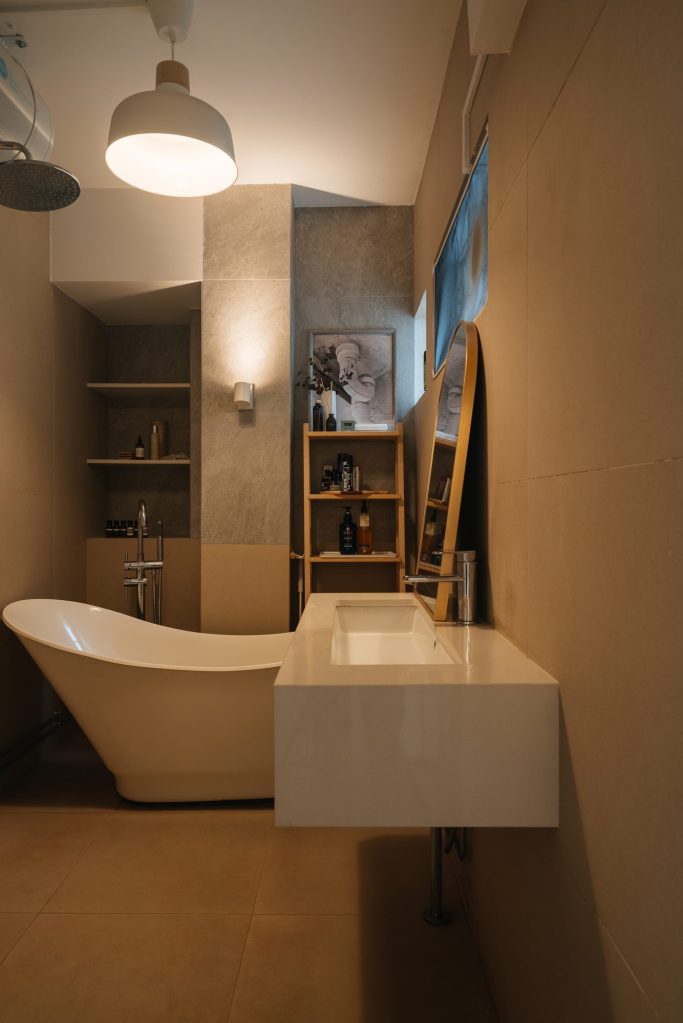 115 Clementi interior