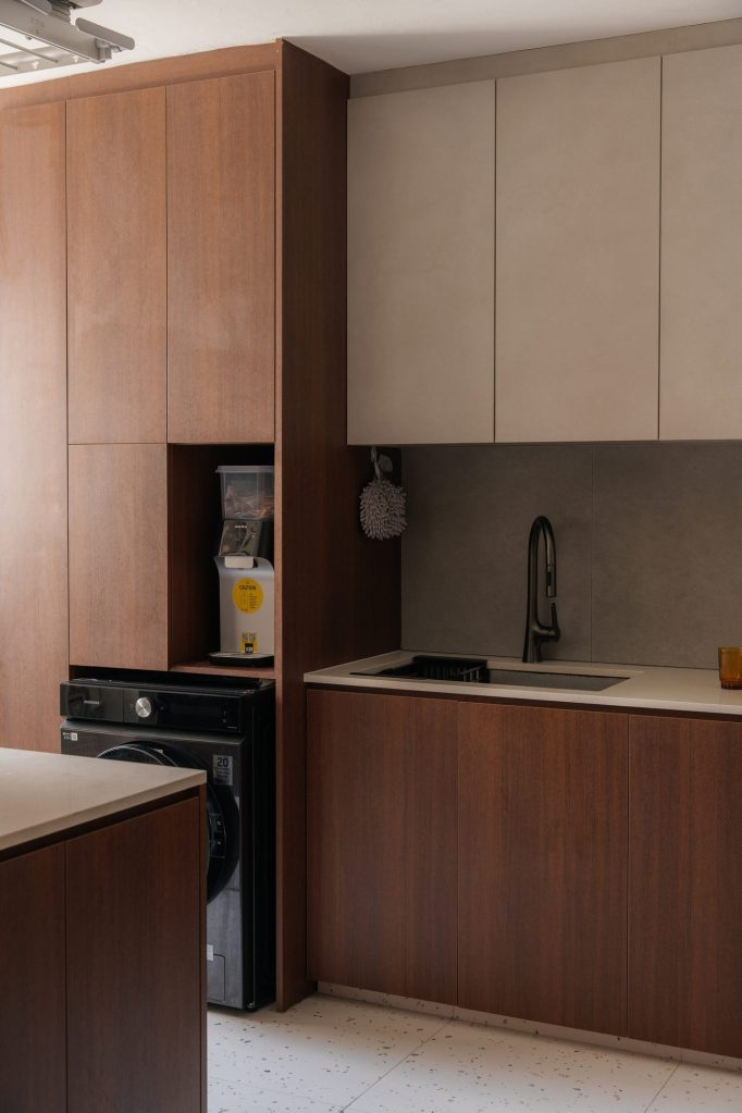 140 Bukit Batok interior