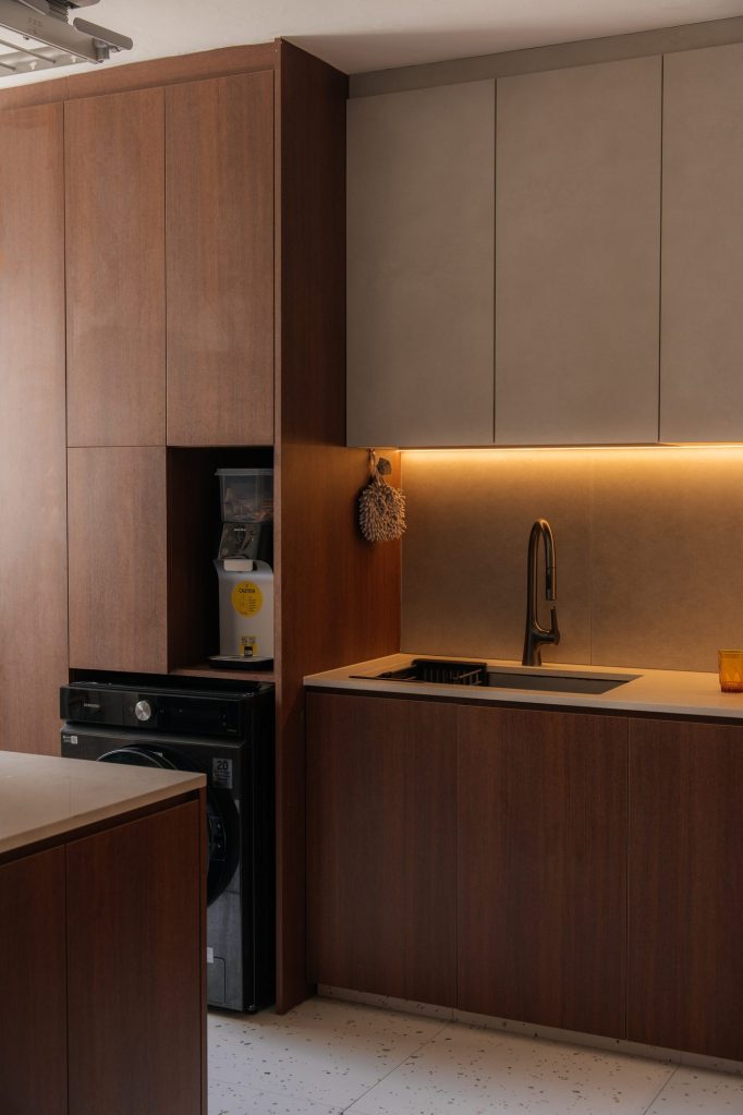 140 Bukit Batok interior