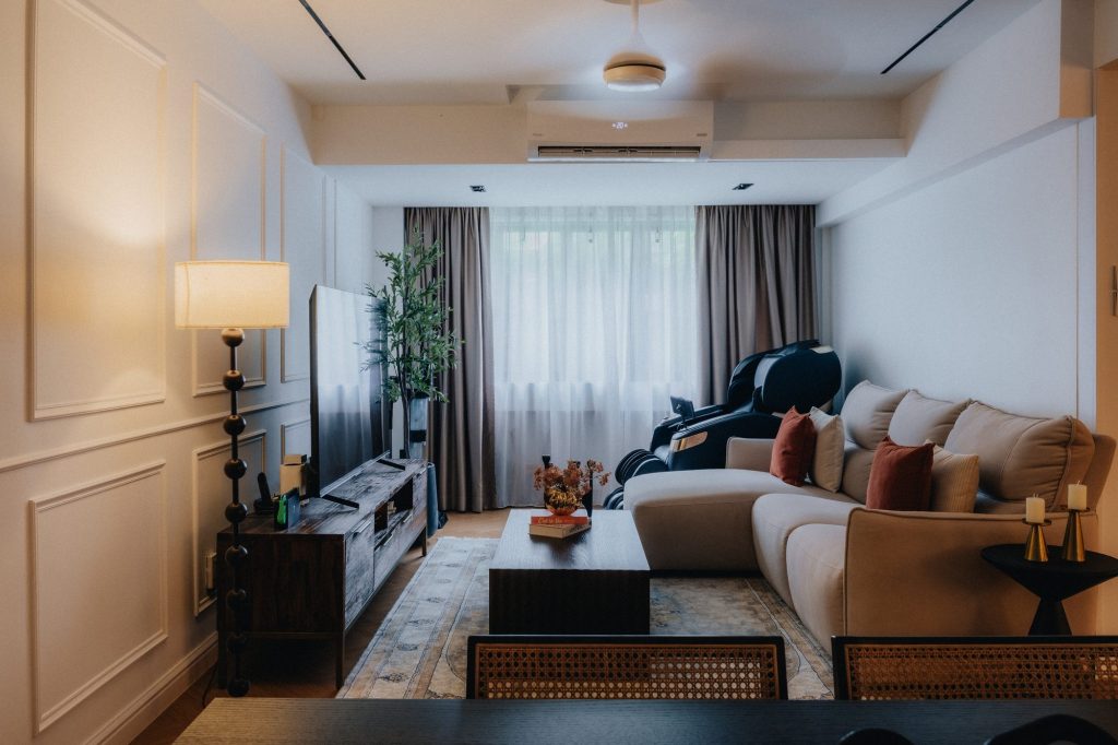 789 Woodlands interior