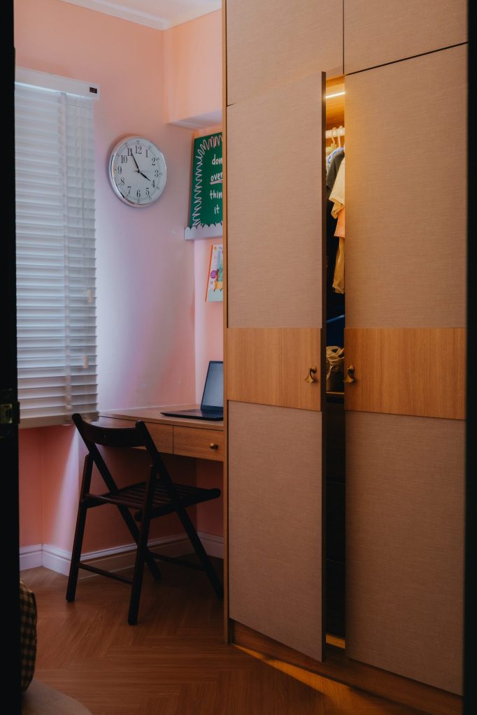 789 Woodlands interior